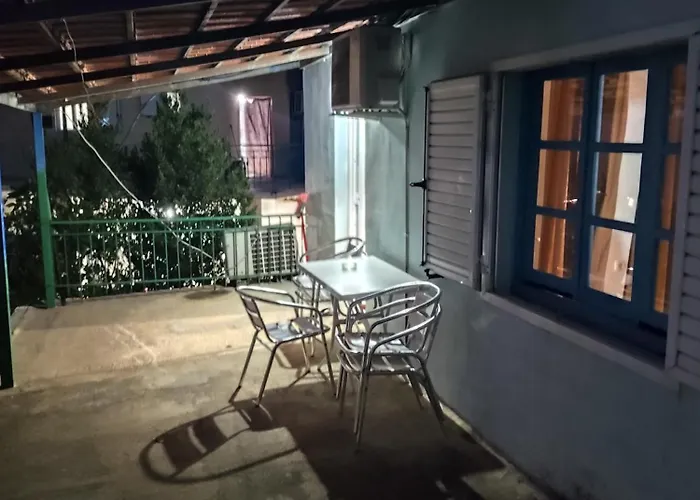 Relaxhouse * Himarë